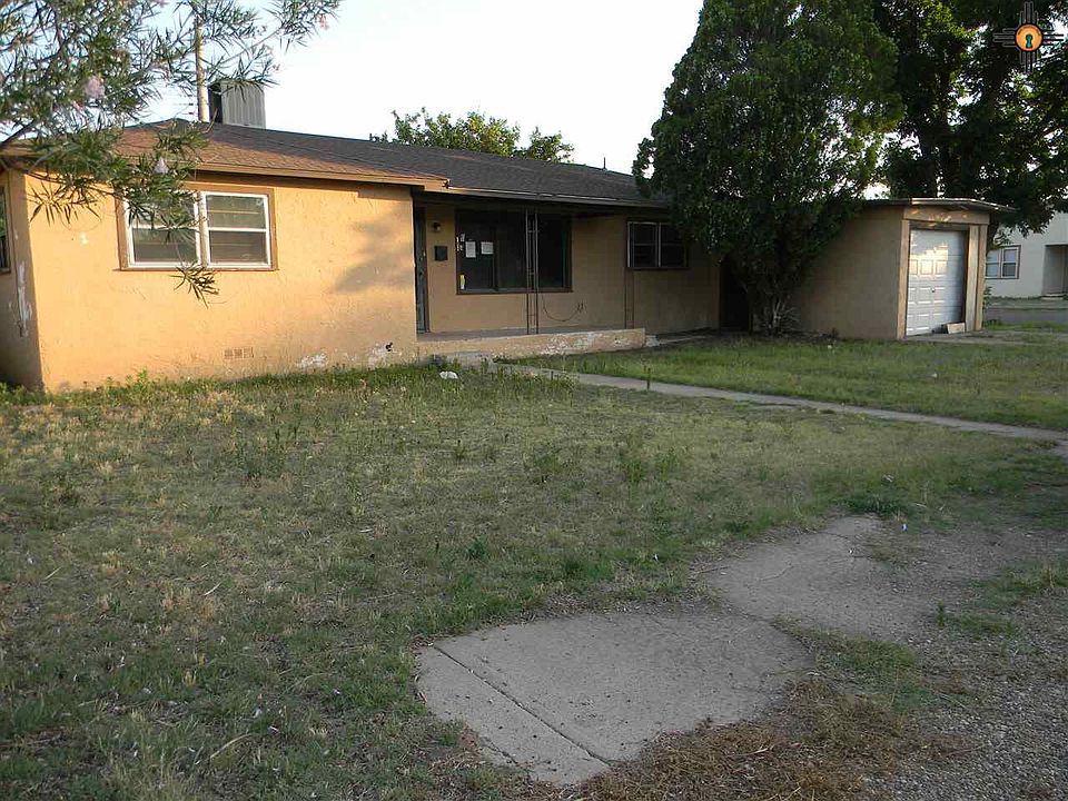 1st image of 533 W 16th Ln