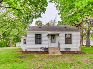 214 44th Ave NE, Columbia Heights, MN 55421