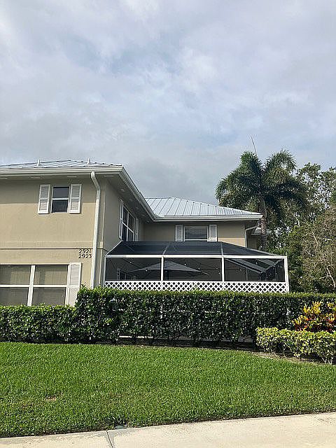 1st image of 2921 SW Lakemont Pl #2921