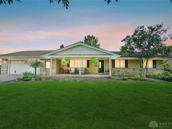 2648 Wilmington Rd, Lebanon, OH 45036