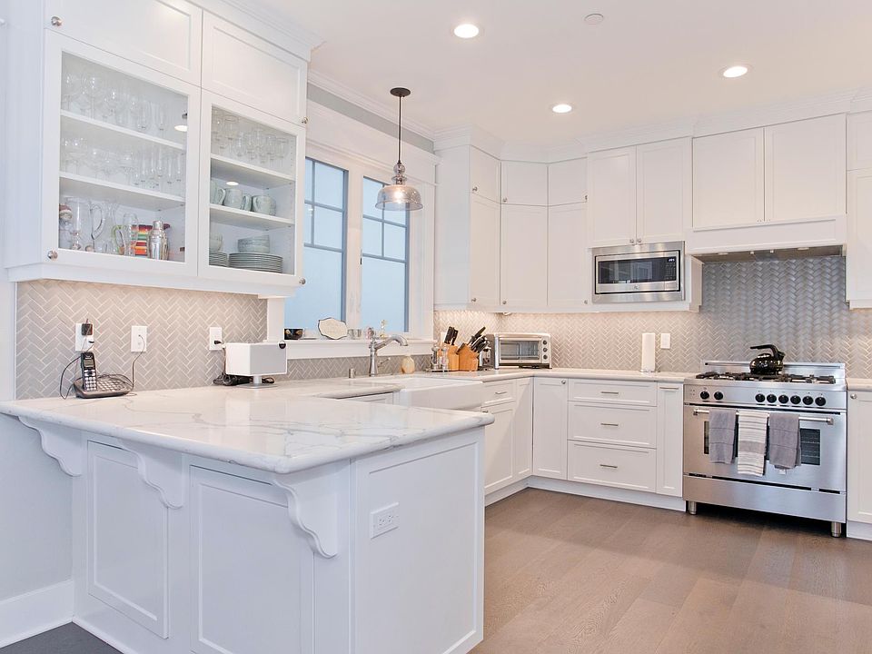 1st image of 538 E East Ave E #1