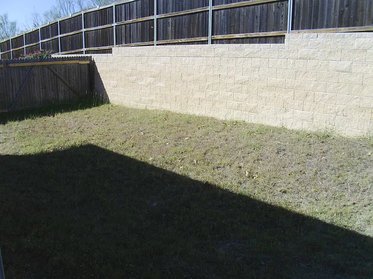 7807 Liberty Is — Photo 35
