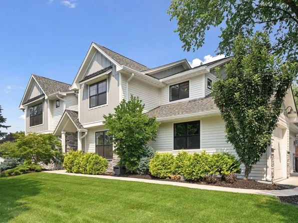 50 Woodland Cir, Edina, MN 55424