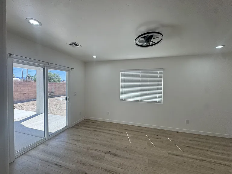 5657 S Rocky Rd — Photo 17