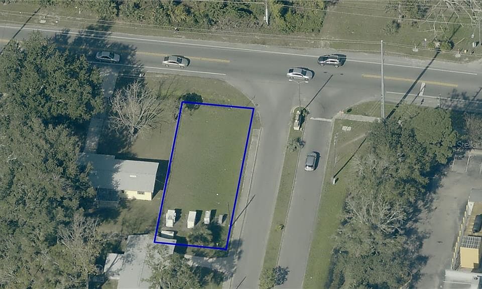 1st image of W Kennedy Blvd