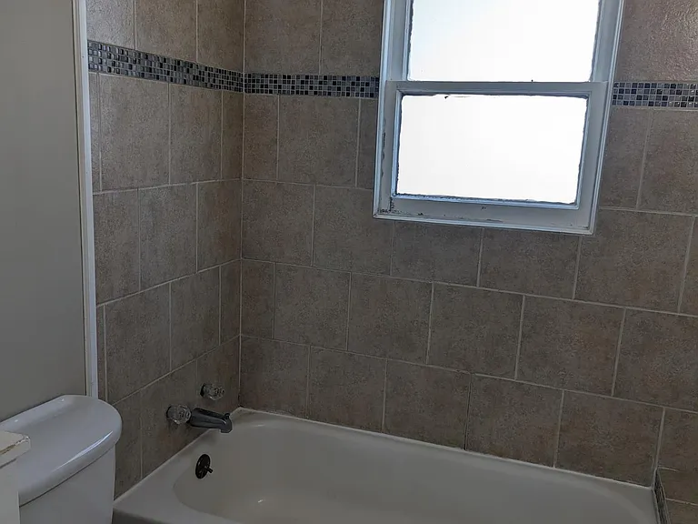 330 General Mouton Ave — Photo 22
