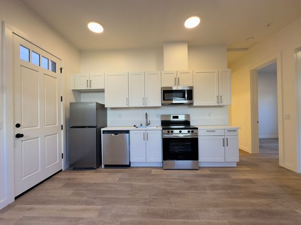 210 S Voluntario St #11