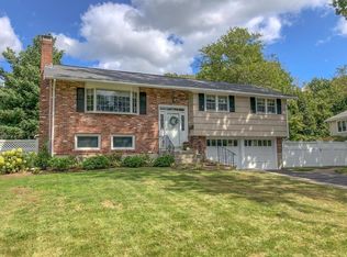 17 Arcadia Rd, Norwood, MA 02062
