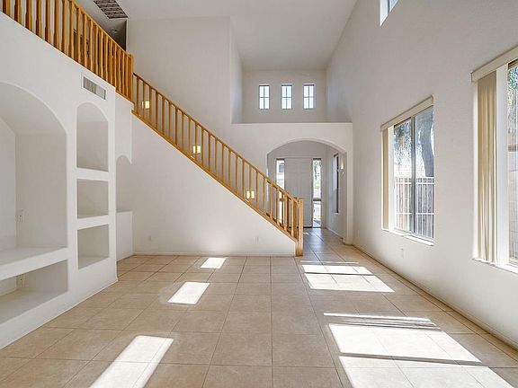 2nd image of 2051 W Ironwood Dr