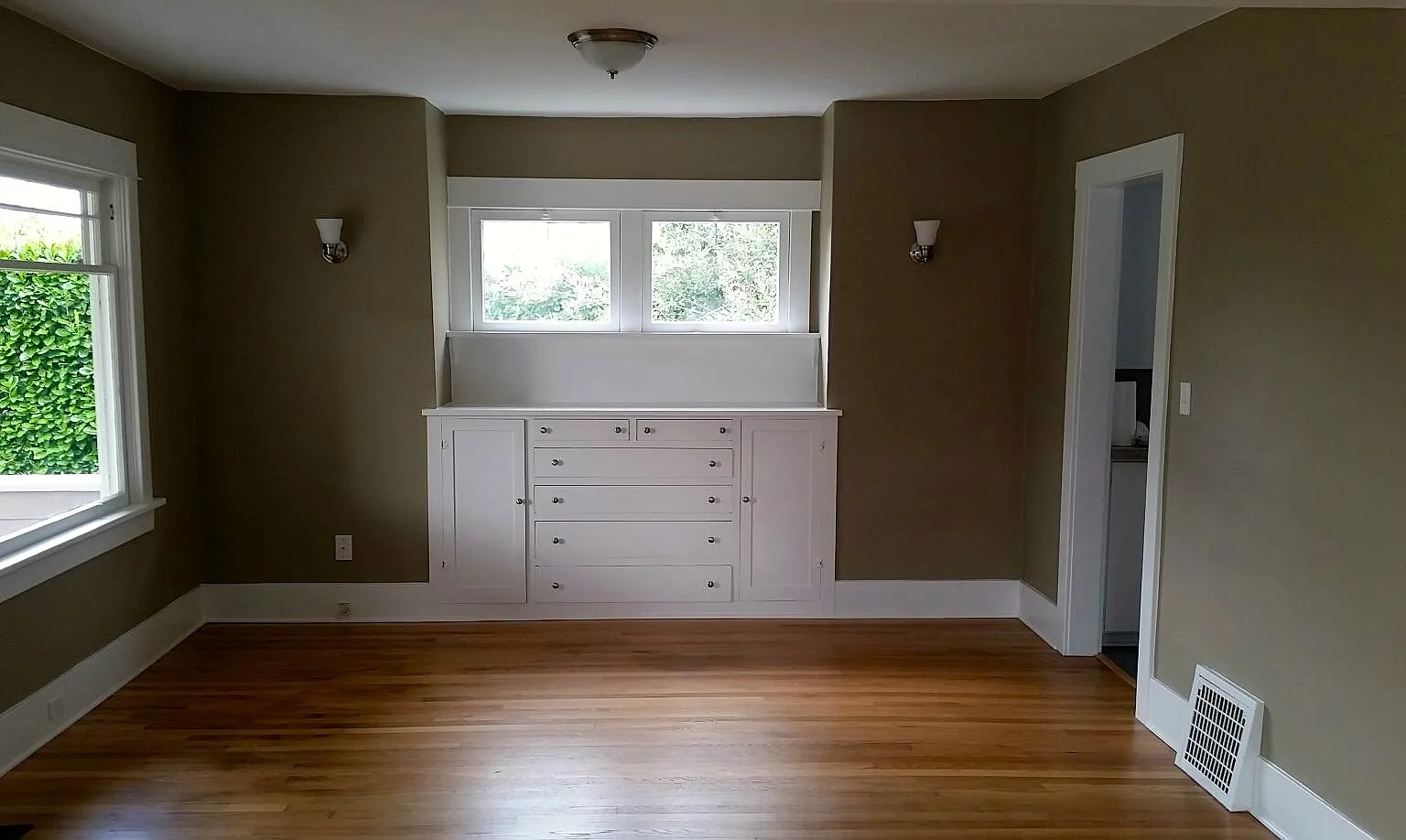 Cora House — Photo 1