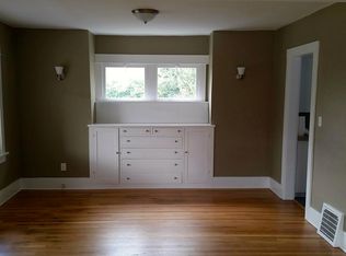 Cora House, Portland, OR 97202