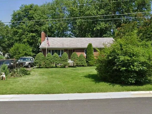 620 Echols St SE, Vienna, VA 22180