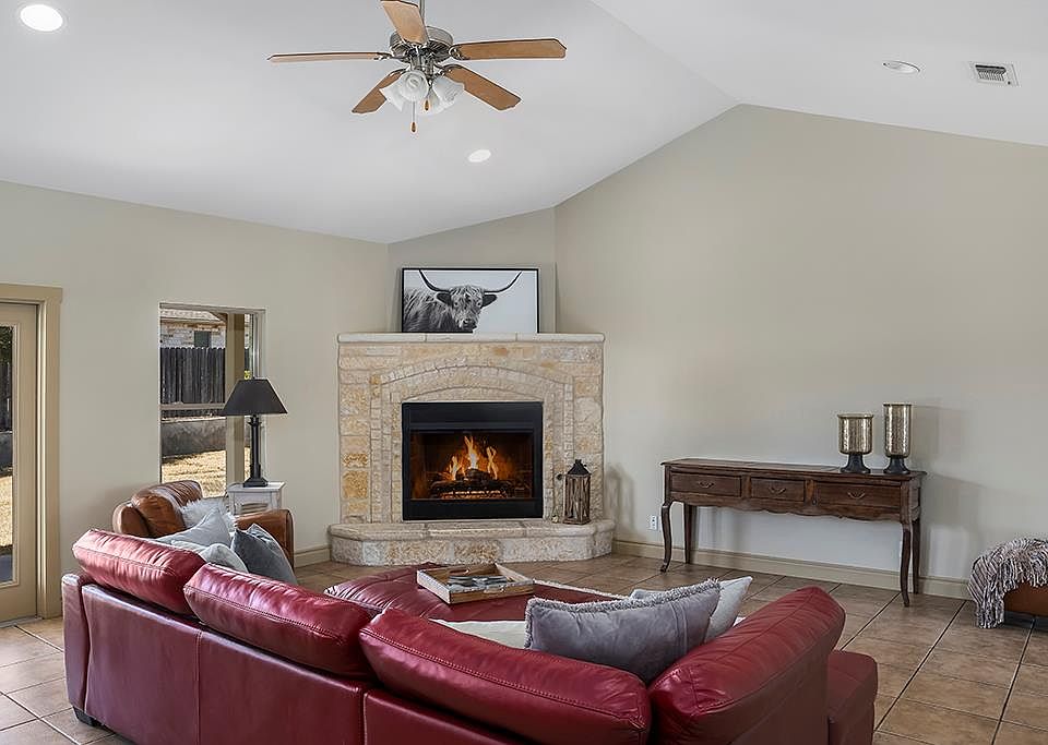 1st image of 205 Dudley Way