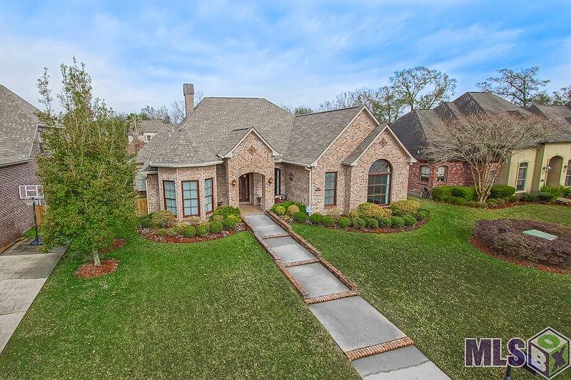 1st image of 37330 Carlin Ave