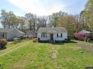 624 Brewer St, Newport News, VA 23605