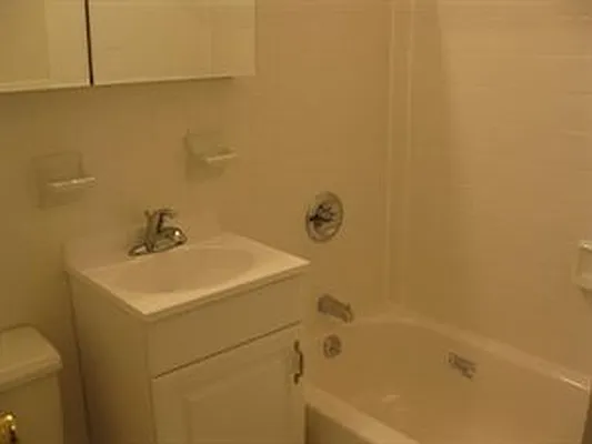 Rented by Douglas Elliman | media 8