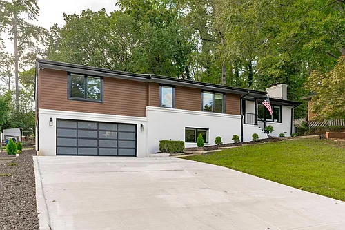3513 Brook Dr Photo 1