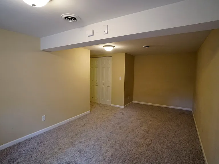 2101 Wuthering Heights Rd — Photo 19