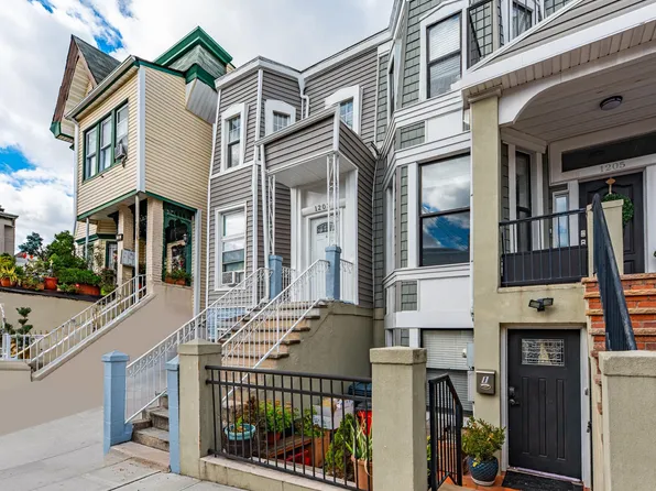 1203 Morris Street image 2 of 26