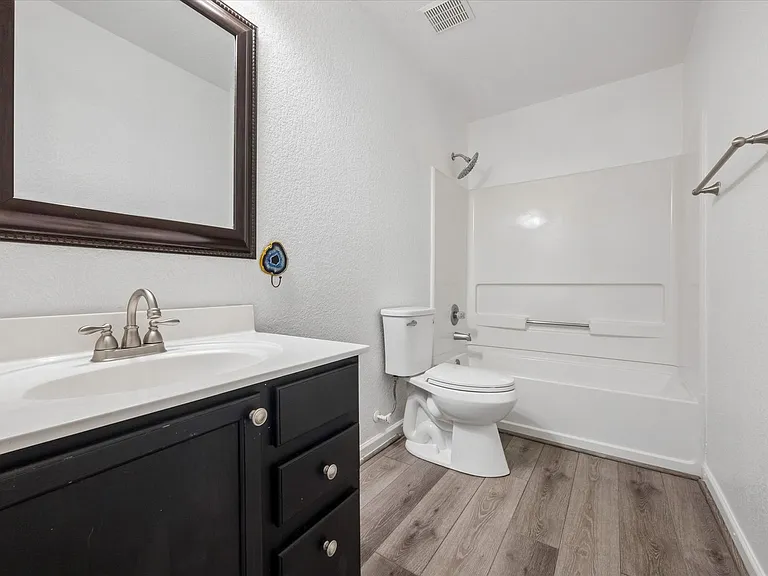 141 Beech Dr — Photo 13