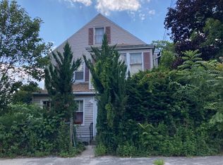23 Transit St, Waterbury, CT 06704