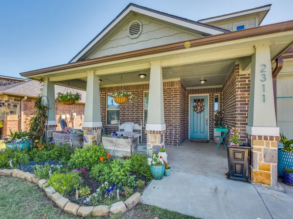 2311 Southridge Ln, Sherman, TX 75092