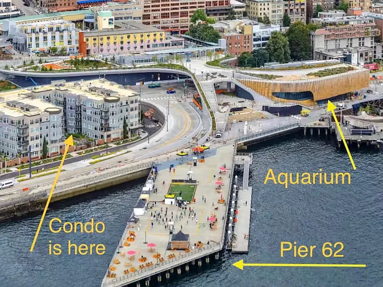 Alaskan Way — Photo 9