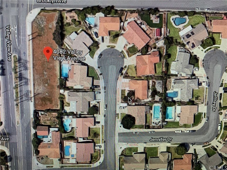 2nd image of 4082 Valley View Ave