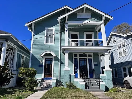 2704 Dublin St Photo 1