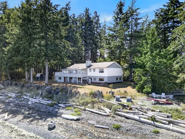 1394 Seaview Dr, Nanaimo, BC V0R 1G0