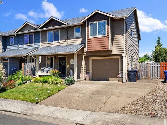 2nd image of 735 Garden Ct