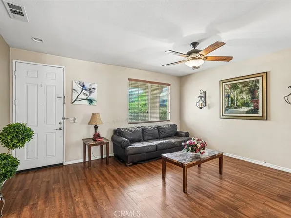 13572 Kitty Hawk St, Victorville, CA 92392