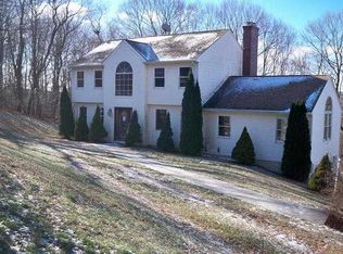 31 Academy Hill Rd, Derby, CT 06418