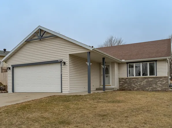 213 9th St NE, Byron, MN 55920