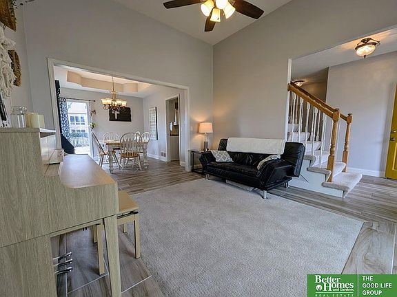 3rd image of 14021 Camden Ave