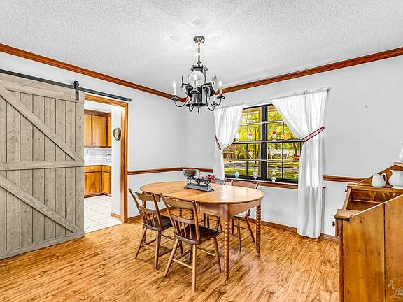 3rd image of 1210 Stone Bridge Rd