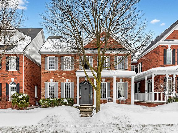 2nd image of 29 Cornell Common Rd