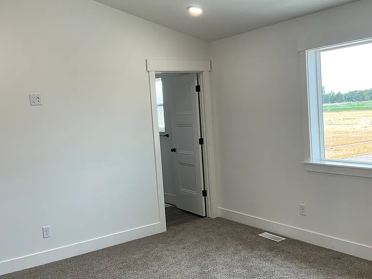4606 Kapono Ct — Photo 9