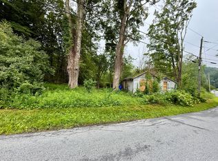 27 Old Turnpike Rd, Bantam, CT 06750