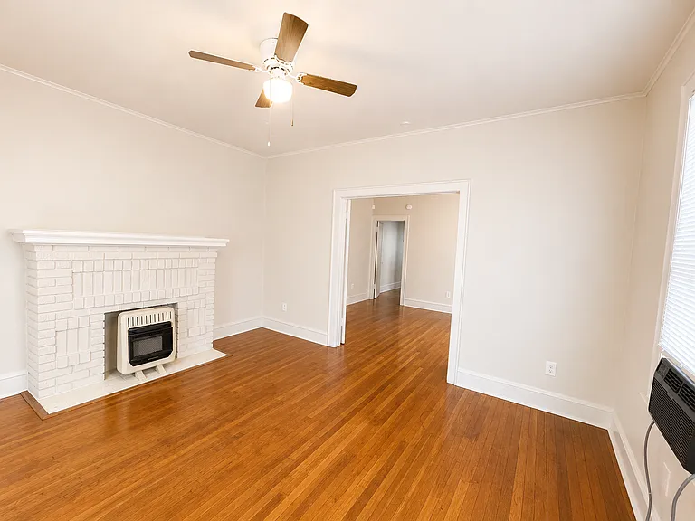 234 & 236 E Rutherford St — Photo 4