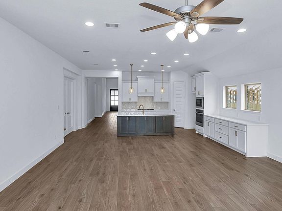 6th image of this home