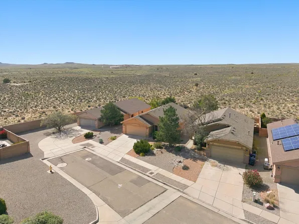 9905 Nacimiento St NW, Albuquerque, NM 87114