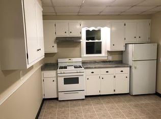 17 Adams St #3, Sagamore, MA 02561