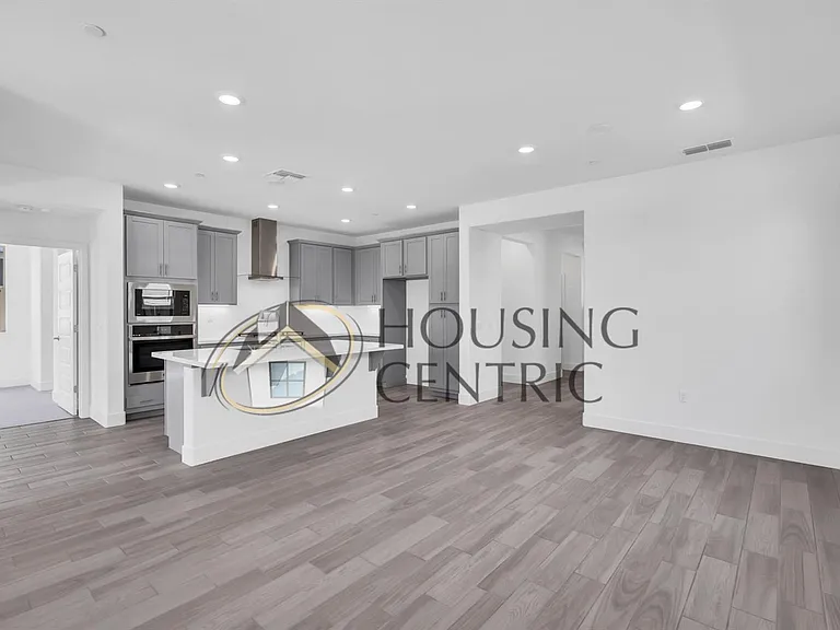 4031 Corralitas Ln — Photo 16