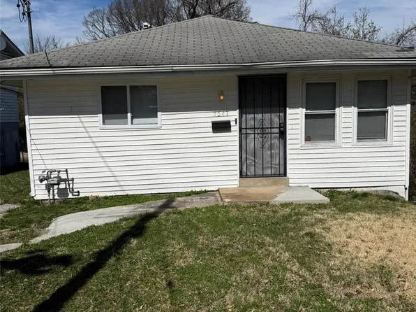 2547 Oakcrest Ave, Saint Louis, MO 63136