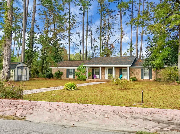 702 Minus St, Saint George, SC 29477