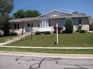 9835 S Chylene Dr, Sandy, UT 84092