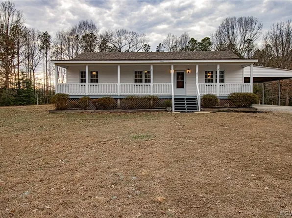 5401 Hidden Hilltop Dr, Charles City, VA 23030
