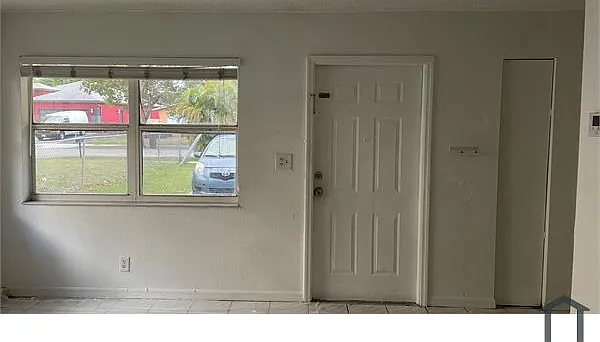 3055 NW 10th Ct — Photo 4
