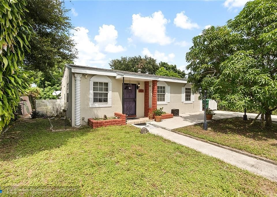 1st image of 3021 NW 152nd Ter